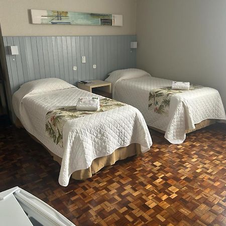 Hotel Pax Понта Гроса Екстериор снимка