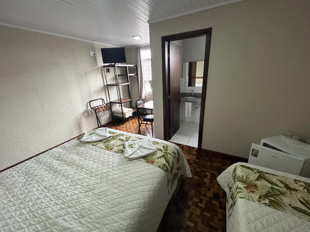 Hotel Pax Понта Гроса Екстериор снимка